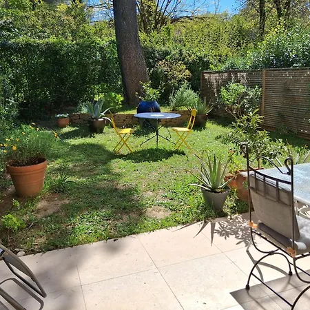 Apartament - Cap Brun - T3 Rez De Jardin