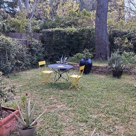 Lägenhet - Cap Brun - T3 Rez De Jardin Toulon