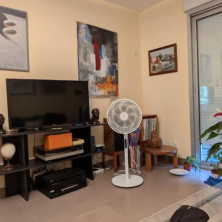 - Cap Brun - T3 Rez De Jardin Appartement *